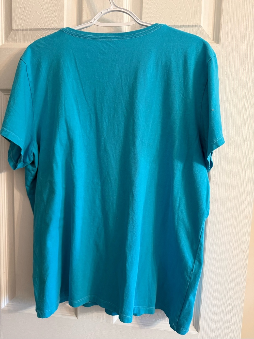 Life Is Good Turquoise V-Neck Tee with Turtle Graphic - Picture 2 of 6